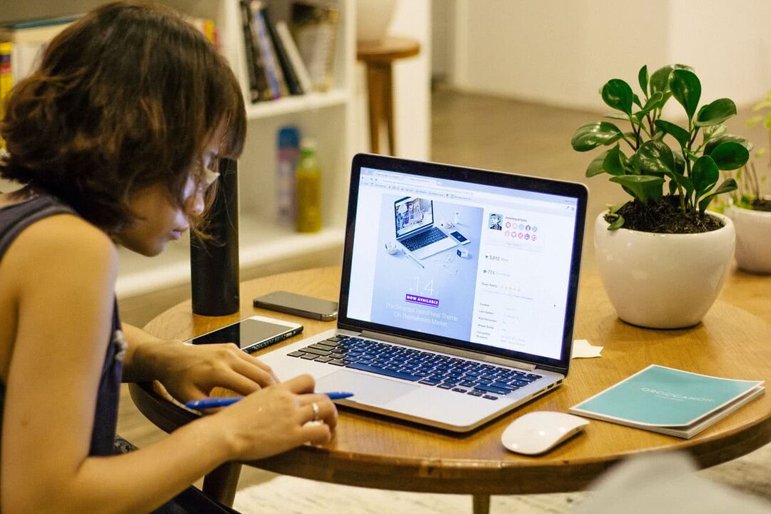 sedentary nga trabaho ingon nga usa ka hinungdan sa thoracic osteochondrosis